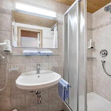 Casa de hóspedes Wiesengrund 4*