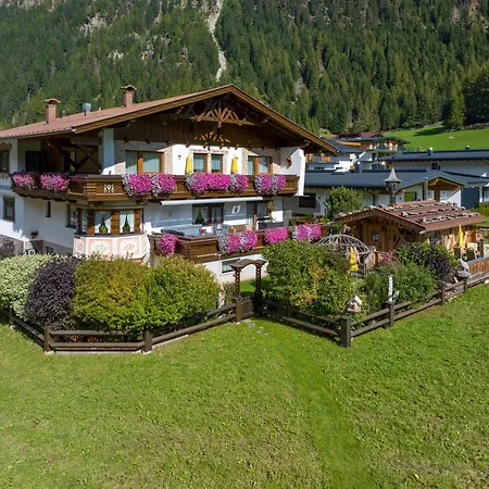 Wiesengrund Guest house