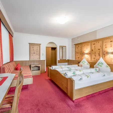 Wiesengrund Guest house 4*