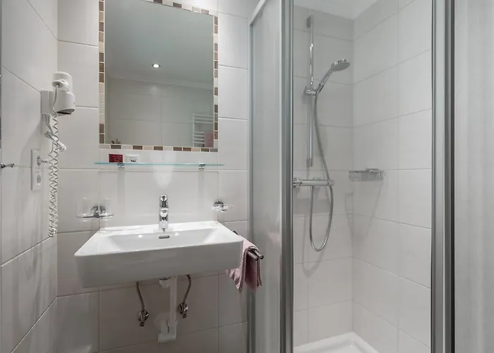 Wiesengrund Gasthof 3*