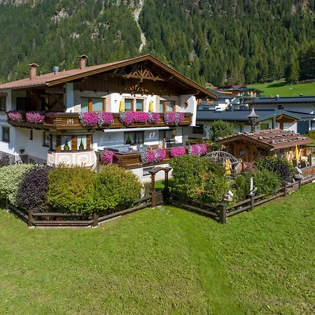 Wiesengrund Guest house